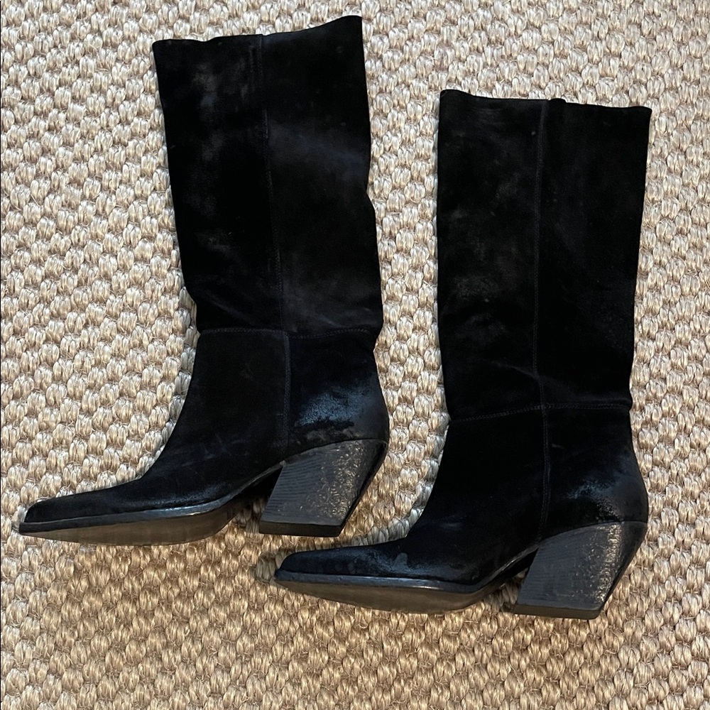 Black Women's suede boots